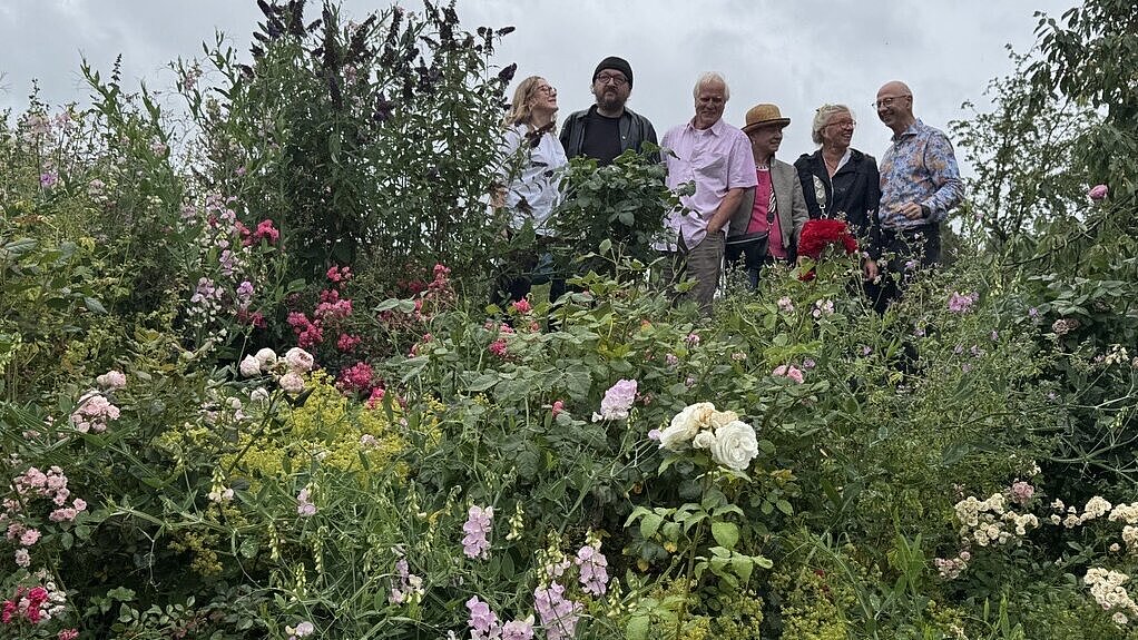 Dortmunder Privatgarten mit vielen Interessierten