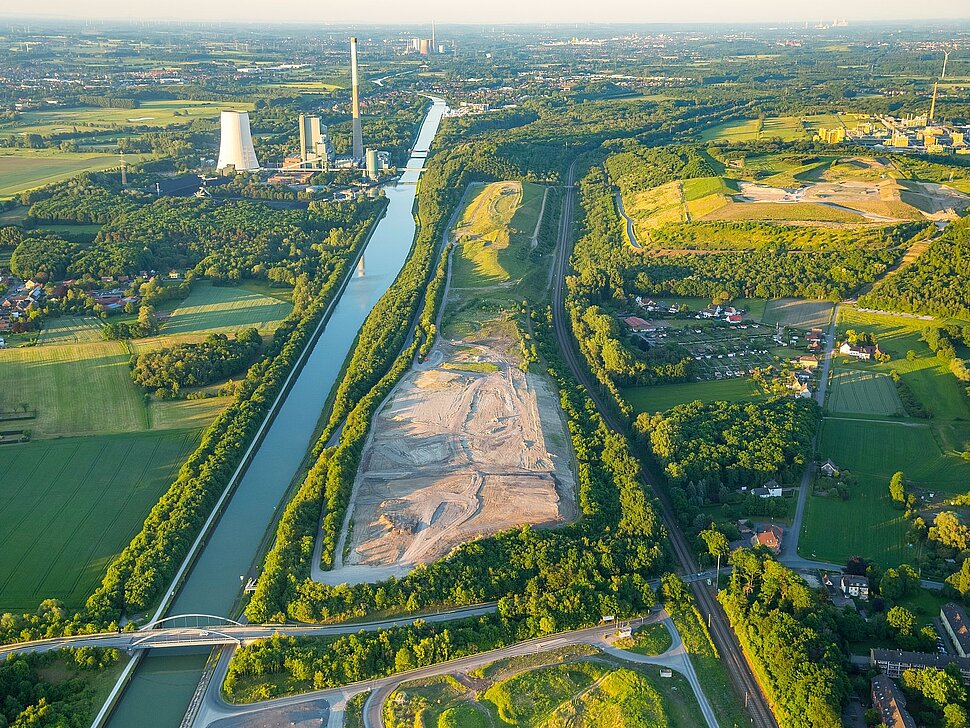 Das Bild zeigt das Areal des Zukunftsgartens Bergkamen/Lünen aus der Vogelperspektive.