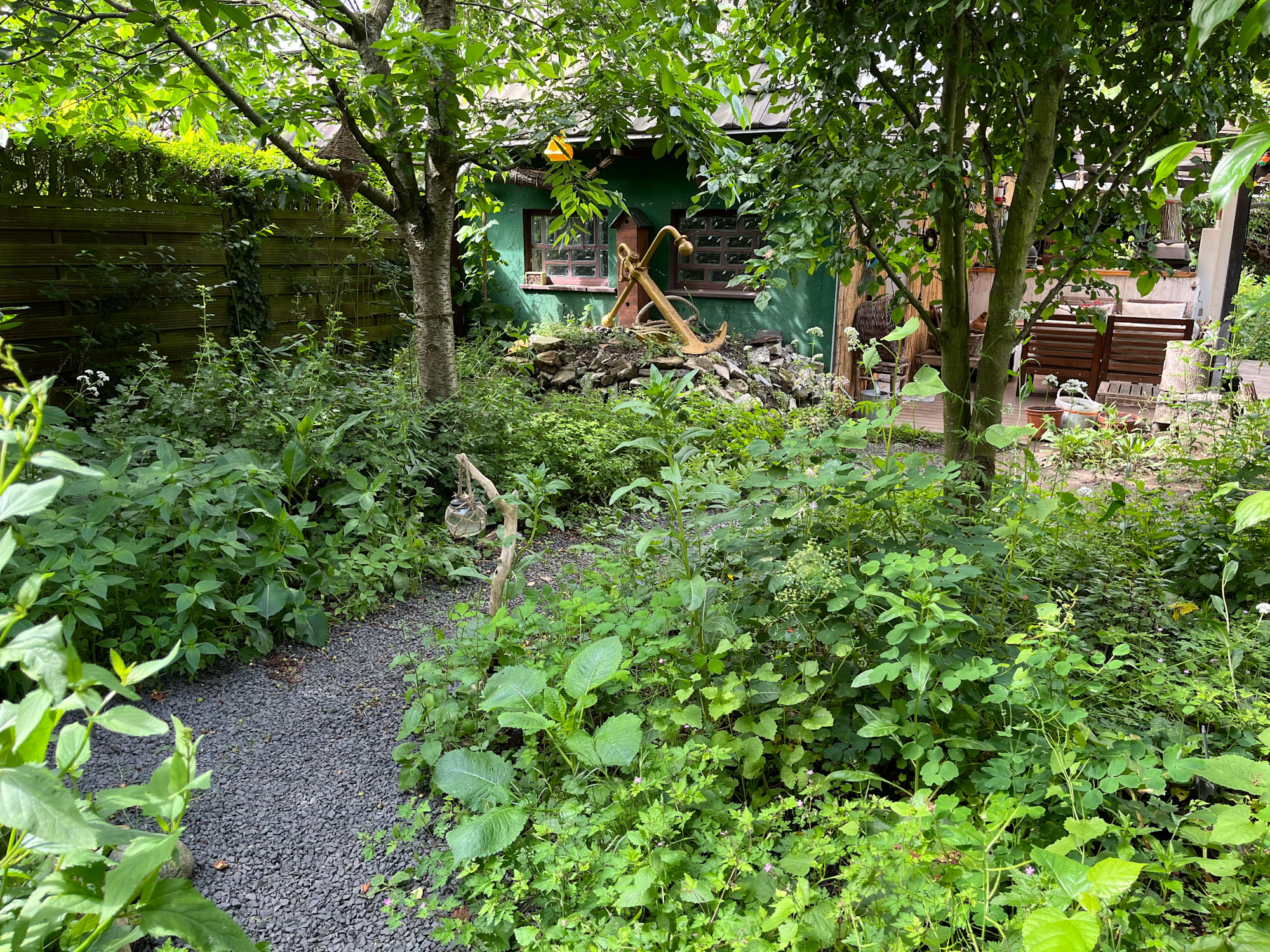 Eingang zum NaturGarten Eingang zum NaturGarten