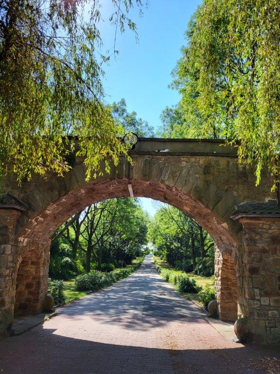 Portal des Hauptfriedhofs, Foto: Stadt Dortmund Portal des Hauptfriedhofs, Foto: Stadt Dortmund